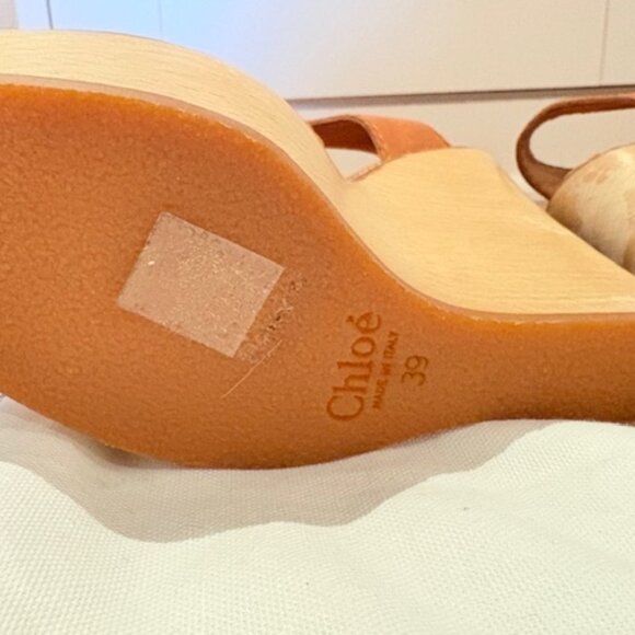 Gorgeous tan Chloe sandals Size 39 - Picture 5 of 9